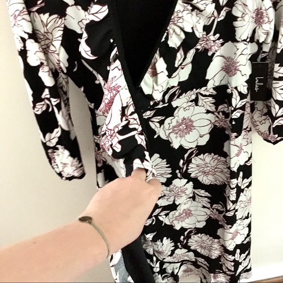 NWT Lulus Thistle Prove My Love Floral Wrap Dress - Picture 11 of 13